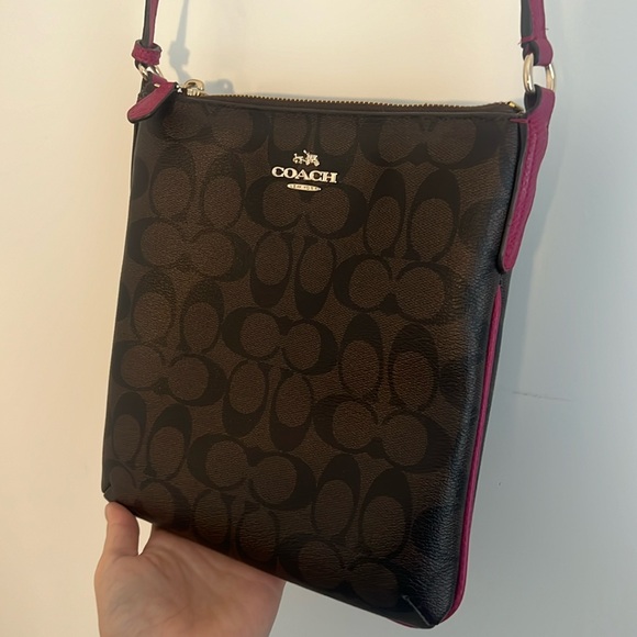 Brown Coach Cross Body Bag w\ adjustable pink straps - Picture 2 of 4